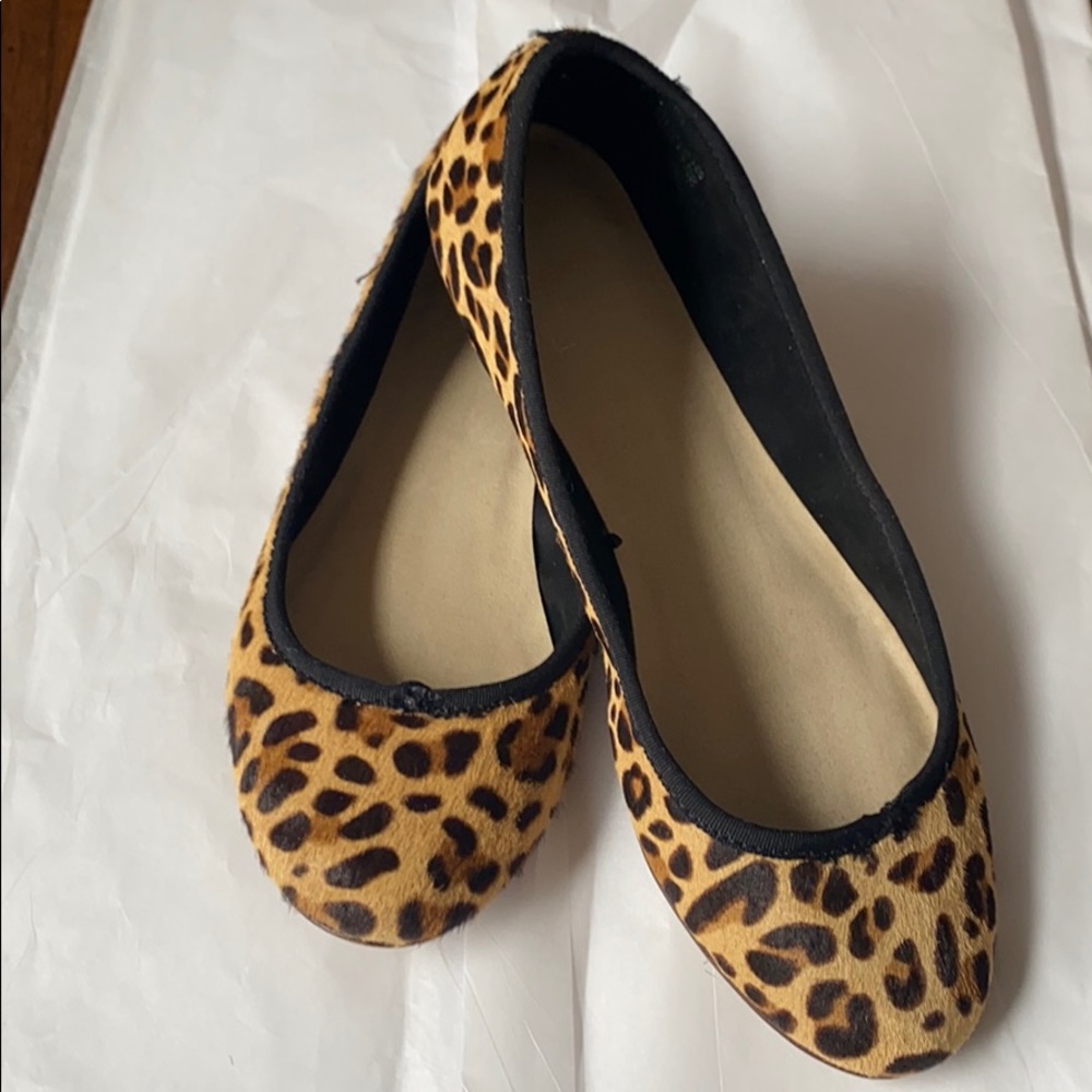 07:08  - Gap Calf Hair Leopard Ballet Flats